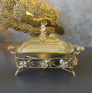Plat à chafing en métal doré avec couvercle, chauffe-plats artisanal 6L/9L, luxe contemporain pour buffets, mariages, prix usine Inde - Product Image 3