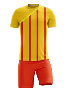 Nouveau gros 2025 maillot personnalisé qualité entraînement et vêtements de sport maillot de football maillot de football respirant et doux - Product Image 5