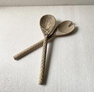 Ensemble de cuillère et de fourchette à salade en bois de mangue écologique, très vendu, vaisselle en bois pour servir les légumes, pour un usage domestique - Product Image 5