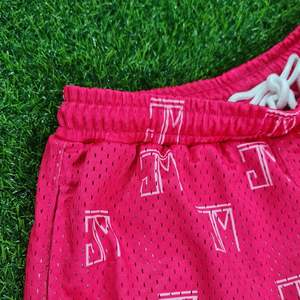 กางเกงว่ายน้ำสำหรับผู้ชายกางเกงว่ายน้ำแบบแห้งเร็วมีกระเป๋าสำหรับว่ายน้ำกางเกงขาสั้นสำหรับว่ายน้ำออกแบบโลโก้ได้ตามต้องการ - Product Image 2