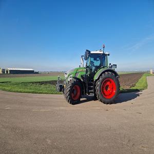 Tractor de Ruedas Fendt 620 Vario 4WD con Caja de Cambios, 210HP, Calidad Premium, Éxito en la Agricultura con Entrega Rápida - Product Image 3