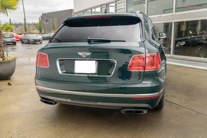 IMPRESIONANTE Bentley Bentayga W12 2017 CON TRANSMISIÓN AUTOMÁTICA Y MOTOR V8 - Product Image 6