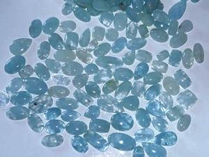 100% aguamarina natural piedras preciosas sueltas mezcla lote forma y tamaño aguamarina cabujón piedras preciosas sueltas para uso fabricación de joyas - Product Image 6