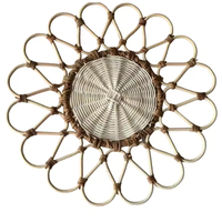 Vietnam rotin fleur tissé tapis de salle à manger jacinthe d'eau jonc de mer bambou chargeur assiettes sous-verres mariage napperons sous-verres 100 pièces