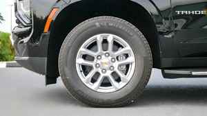 Tahoe d'occasion 2025-2026, moteur V8 de plus de 8L, SUV hybride automatique LS, intérieur cuir, jantes R18, caméra, toit ouvrant, prêt à rouler au Japon - Product Image 6