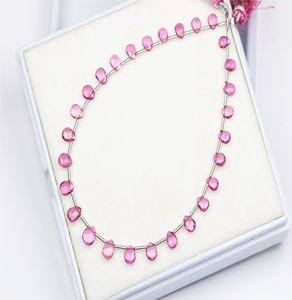 Cuentas de piedras preciosas de 7mm de Briolette de pera facetada de zafiro rosa - Product Image 4