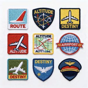 Patch brodé en chenille 3D personnalisé en gros, logo brodé, à repasser, à coudre sur les vêtements - Product Image 2