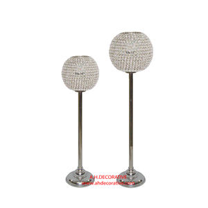 Lot de 3 bougeoirs en cristal de luxe Candélabres en métal pour la décoration de la maison avec globe en cristal Candélabres faits à la main finis brillants - Product Image 5