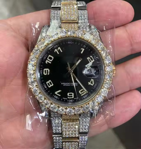 นาฬิกาแอนะล็อกสุดหรูสำหรับผู้ชายผู้หญิง VVS Moissanite สีทองสายสแตนเลสใส่สบายสุดหรูแนวแฟชั่นกลไกสำหรับกีฬา - Product Image 1