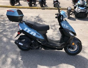 Small <b>50cc</b> City <b>Scooter</b> Automatic Transmission Fuel Efficient Urban <b>Moped</b> - Product Image 2