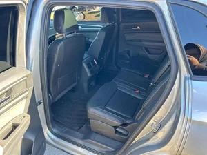 2023 pour Atlas SUV à direction à gauche - Product Image 5