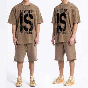 OEM Survêtement imprimé de sports d'été à manches courtes de haute qualité pour hommes vêtements de plage ensembles courts t-shirt avec short ensembles jumeaux - Product Image 1