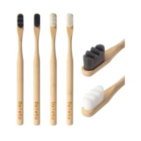 Cepillo de Dientes de Madera de Excelente Calidad, 100% Natural y Ecológico para Adultos, Libre de BPA, Cerdas Suaves, Moderno y Elegante para Uso en Hoteles