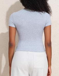 เสื้อยืดผู้หญิงทรงสลิม ใส่สบาย ไซส์ใหญ่ ระบายอากาศดี ดีไซน์ทันสมัย เรียบหรู ดูดี มีสไตล์ - Product Image 2