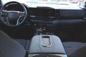 เชฟโรเลต ซิลเวอร์ราโด 1500 LT Trail Boss 4x4 ปี 2022 พร้อมไฟ LED ซันรูฟ กล้องหลัง 360 องศา - Product Image 6