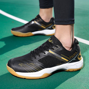 Chaussures de tennis professionnelles en gros, extra grandes, antidérapantes et respirantes pour sports de plein air, chaussures de tennis de table pour femmes. - Product Image 1