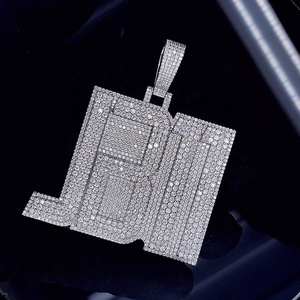 Moissanite VVS or blanc taillé en diamant rond glacé pendentif personnalisé pour hommes bijoux Hip Hop en argent sterling 925 - Product Image 3