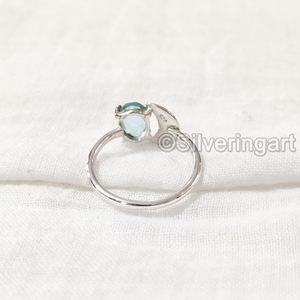 แหวนสตรีพลอยบุษราคัมสีฟ้าธรรมชาติ December หินพระจันทร์เสี้ยวนิ้วเท้าทำด้วยมือเครื่องประดับ925แหวนเงินสเตอร์ลิง - Product Image 6