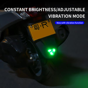 电动汽车用2025发光二极管尾灯太阳能无线指示灯防后端警告闪光新状况汽车配件 - Product Image 3