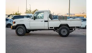 Meilleure Offre LandCruisers LC79 Simple Cabine 2.8 DSL Automatique Modèle 2024 Fonctionnement Parfait État Impeccable Prêt à l'Exportation - Product Image 6