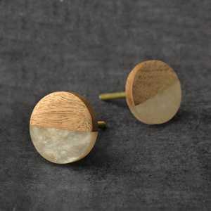 Tiradores de gabinete de variedades de forma redonda de resina Tiradores de puerta naturales - Product Image 2