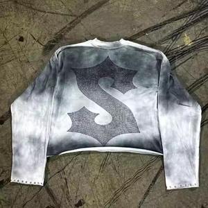 เสื้อยืดโอเวอร์ไซส์ผู้ชาย ผ้าคอตตอน 100% หนานุ่ม ทรงหลวม สไตล์วินเทจ แขนยาว พิมพ์ลายที่คอ ลำลอง สีซีดแบบซันเฟด - Product Image 2