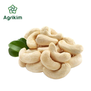 Nueces de Anacardo Enteras Blancas Crudas KPRO, Binh Phuoc, Vietnam - Humedad Máxima 5%, Grado WW240/320/180, Empaquetado en Bolsas al Vacío y Caja de Estaño, Confiable - Product Image 1