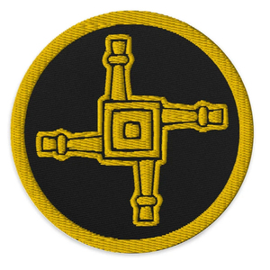 Insignias de diseño personalizado bordadas a mano de alta calidad Parches bordados a mano de alta calidad Insignia de nombre al por mayor - Product Image 1