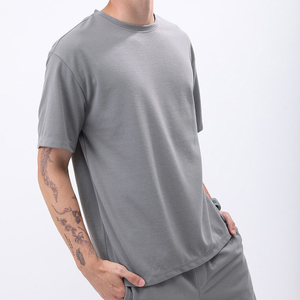 Las camisetas de calidad superior más vendidas para hombre en el nuevo logotipo de diseño personalizado camisetas de manga corta transpirables de secado rápido para hombre - Product Image 1