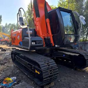 รถขุดตีนตะขาบฮิตาชิ ZX120 มือสองคุณภาพสูงสำหรับขาย รุ่นมินิ พร้อมมอเตอร์หลักและชิ้นส่วนเครื่องยนต์ ตัวเลือกราคาประหยัด - Product Image 4