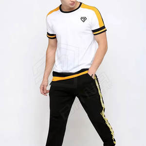 Date Arrivée Gym Oversize Hommes À Manches Courtes Lâche Fitness Sportswear T-shirt et Shorts Deux Pièces Ensemble - Product Image 5