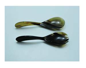 Fourchette et cuillère à dîner pour mélanger les salades Outils de cuisine à long manche Serveurs à salade en bois - Product Image 2