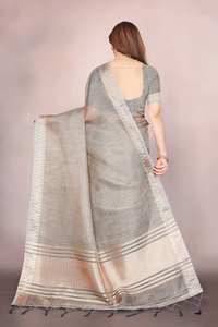 Hermosa colección de Sari establecida con trabajo de secuencia de bordado y diseño tejido Borde de jacquard para ropa de mujer india - Product Image 4