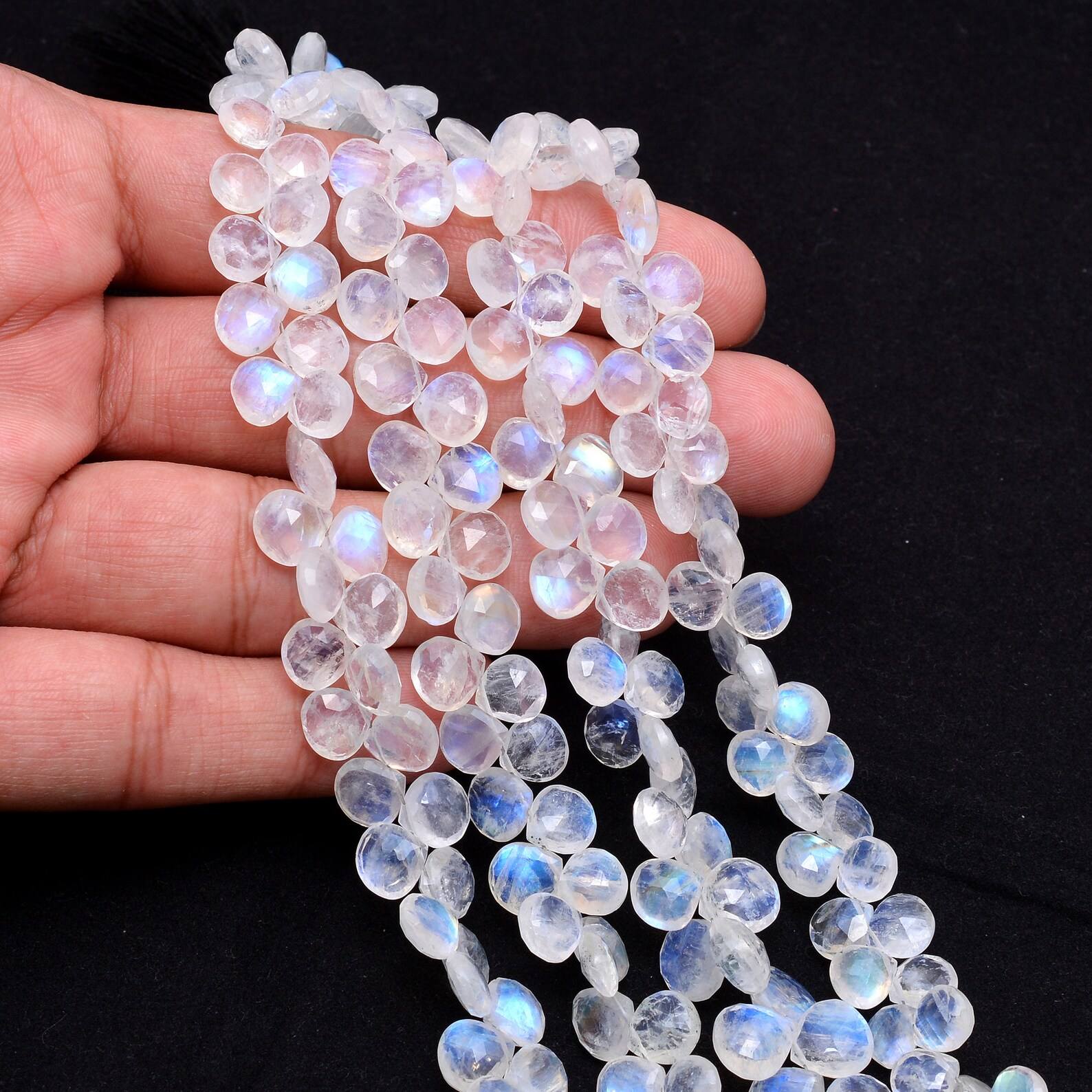 สีฟ้าสีขาว