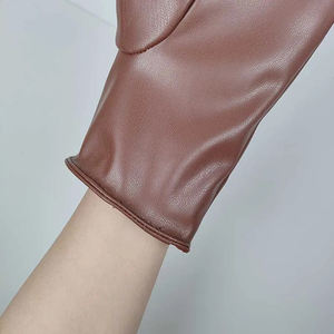 Fashion Womens Winter Buttons Touch Screen <b>Gloves</b> Outdoor Sports <b>Warm</b> Mittens Thin Womens Smart Phone Touch <b>Gloves</b> - Product Image 4