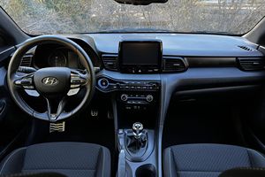 Hyundai Veloster N 2020 Usado en Excelentes Condiciones - Product Image 2