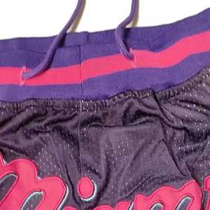 กางเกงขาสั้นตาข่ายผู้ชายคุณภาพสูงสุด 100% สีตามสั่ง ระบายอากาศได้ดี แฟชั่นใหม่ ขนาดผู้ใหญ่ - Product Image 6