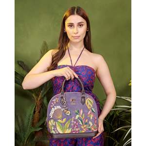 Sac de soirée demi-lune en cuir vegan avec broderie florale, fermeture éclair, doublure en coton faite main, 650g pour femme - Violet - Product Image 6