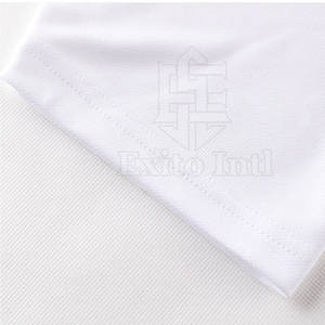 Uniformes de fútbol hechos a medida 2024, su propio diseño, camiseta y pantalones cortos de sublimación, ropa de fútbol Premium - Product Image 4