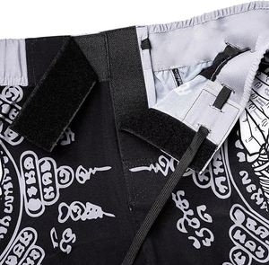 Pantalones cortos deportivos de moda para mujer Pantalones cortos transpirables de secado rápido para clases de yoga y fitness - Product Image 4