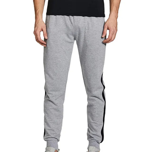 Ensemble de survêtement sportif léger et respirant à capuche pour homme, idéal pour l'entraînement et le quotidien - Product Image 5