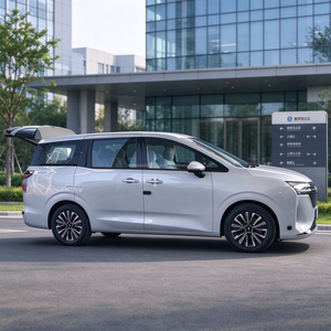 รถตู้โดยสารไฟฟ้า Wuling Xingguang 730 EV 2026 พวงมาลัยขวา 7 ที่นั่ง ระยะทางวิ่งไกล 500 กม. มอเตอร์ 100 กิโลวัตต์ สำหรับตัวแทนจำหน่ายต่างประเทศ - Product Image 5