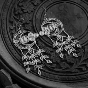 ต่างหูเม็ดเดี่ยวใบมะกอกเกรดดีที่สุดส่งตรงจากผู้จัดจำหน่ายอินเดียเครื่องประดับแฟชั่นคุณภาพแวววาว - Product Image 1