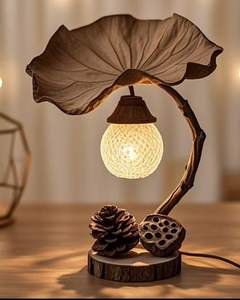 Lámpara de Mesa Decorativa con Forma de Cuerno de Animal, Hecha a Mano, Estilo Rústico Navideño, Diseño Moderno, Tacto Real, HF Industries, para Cualquier Habitación - Product Image 1