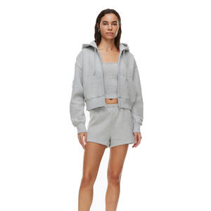 Haute qualité conception personnalisée femmes gris 100% coton fermeture éclair recadrée à capuche et ensemble court à vendre en bas quantité minimale de commande - Product Image 1