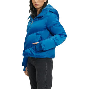 Veste surdimensionnée rembourrée de qualité supérieure pour femmes manteau d'hiver chaud et respirant de haute qualité col montant en fourrure logo personnalisé pour l'extérieur - Product Image 6
