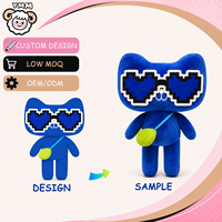 Fabricant de poupées en peluche personnalisées, personnage de chat bleu de 15 cm avec des nuances de pixels, OEM ODM pour cadeaux en gros