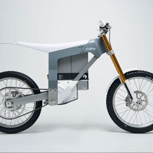 Cakes Kalk OR Edición Ligera de Alto Rendimiento Todoterreno 1 Nuevo en stock para la venta - Product Image 1