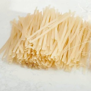 Fideos de Arroz Blancos Naturales, Buenos para la Salud, Calidad Premium, Origen Vietnam - Product Image 1