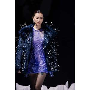 ICE MELT <b>COAT</b> Elegant Faux-Fur Trendy <b>Coat</b> Premium Stylish Look from Local Brand Vietnam ENZO&LEO - Product Image 5